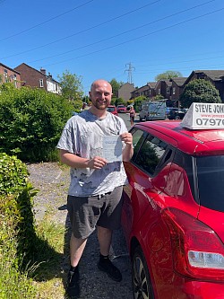 David passed his driving test first time at Bolton driving test centre on 2nd June 2023 with only 3 faults.