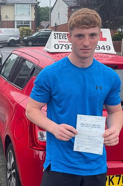 Well don Zack on passing your driving test today (19 June 2023)at Bolton driving test centre. A great drive with only one driving fault and great feedback from the examiner.
