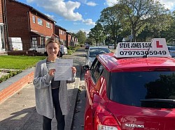 Paige passed her driving test at Bolton driving test centre on 22 September 2021. Another first time pass and ZERO faults.