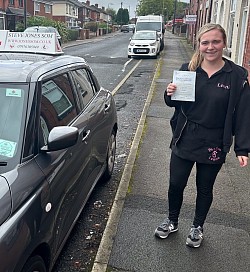 Leonie passed her driving test on 4 September 2025. Another first time pass with few driving faults.