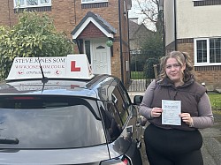 Abbie passed her driving test on 21 January 2026 at Bolton driving test centre. Another first time pass and only 1driving fault.